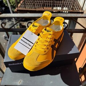 Onitsuka Tiger Mexico 66 in Yellow and Black